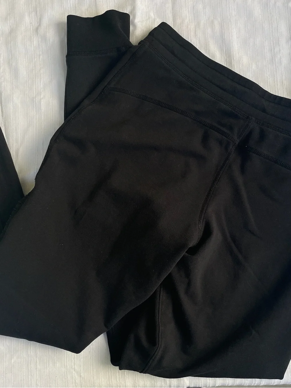 ALO Yoga Black Joggers size XS